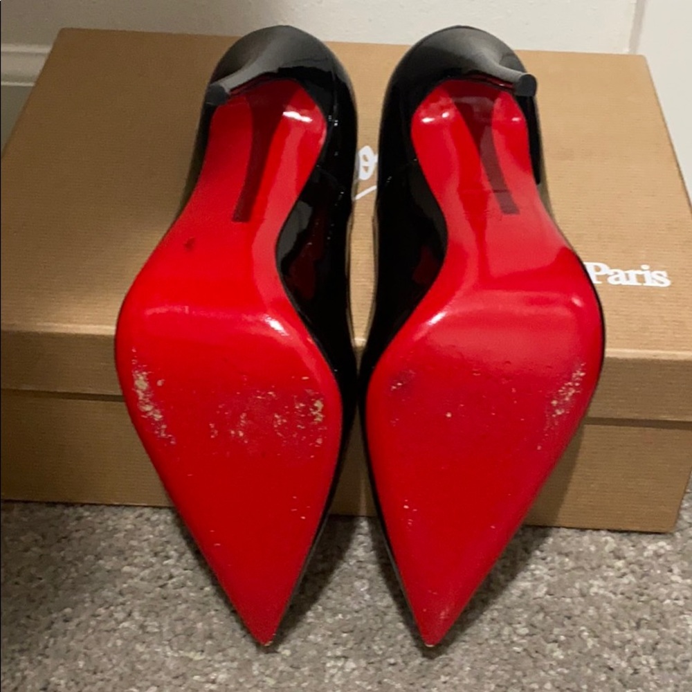 Christian Louboutin - Picture 4 of 4